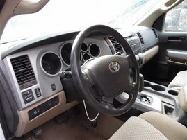 2007 Toyota Tundra SR5 White Extended Cab 5.7L AT 2WD #Z23317